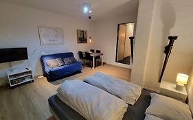 Central 1 Room Apartment 60M From The Harbor